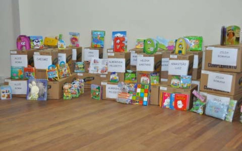 Administração Municipal investe na aquisição de livros infantis