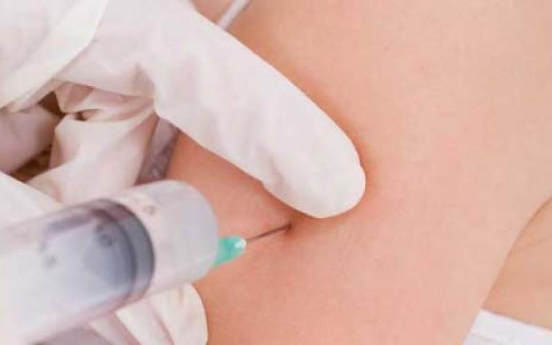 Começa nesta segunda (10) a vacinação contra o HPV