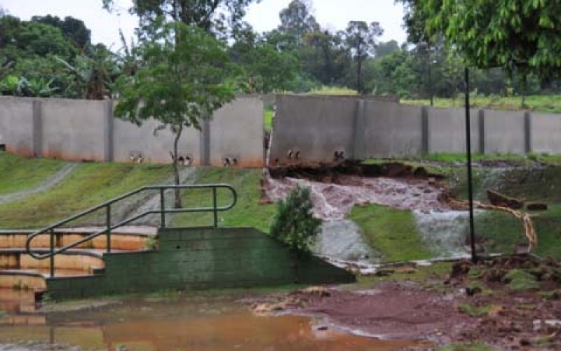 Reconstrução após as chuvas