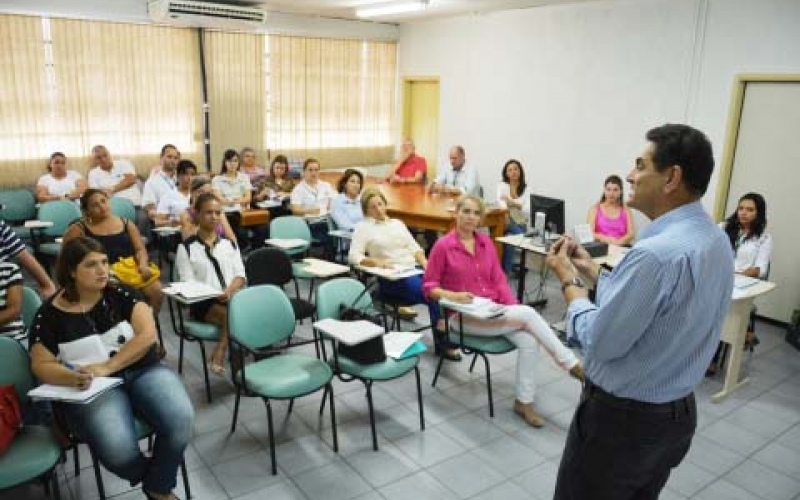 Administração Municipal incentiva a fundação de cooperativas em Ibiporã