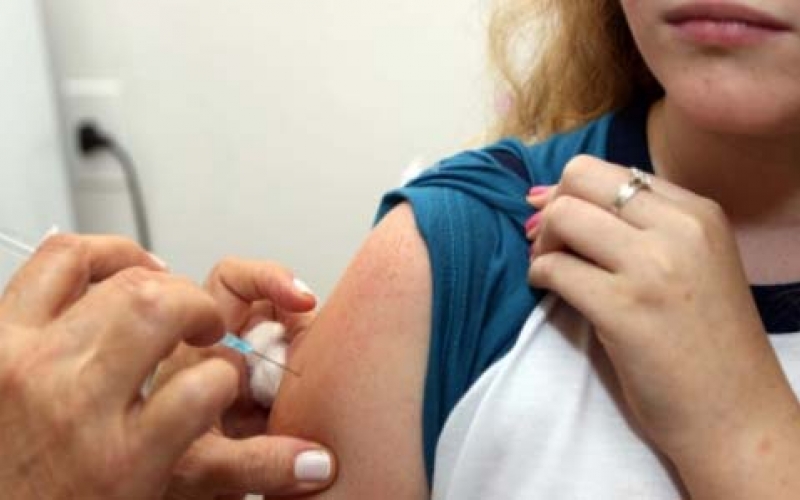 Vacina que protege do vírus HPV é segura 