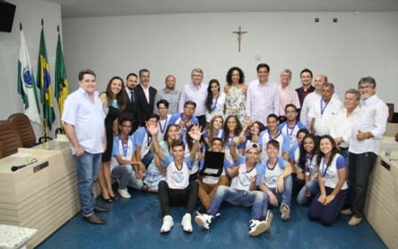 Colégio Teothônio Vilela vence III Prêmio Rubem Alves