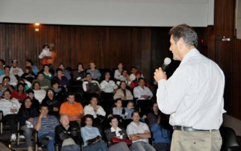 Cursinho gratuito oferece oportunidade única para estudantes