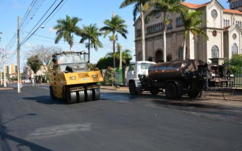 404 mil m² de asfalto estão recebendo melhorias em Ibiporã