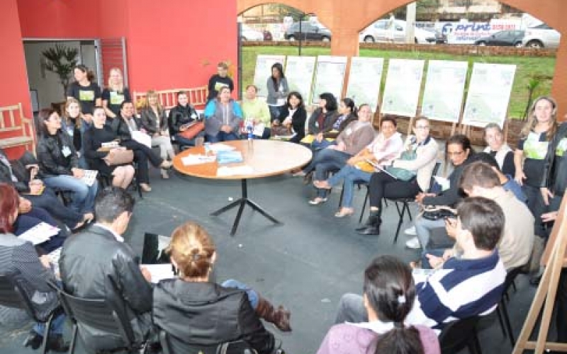 Ibiporã realiza Etapa Municipal da Conferência Nacional de Educação 