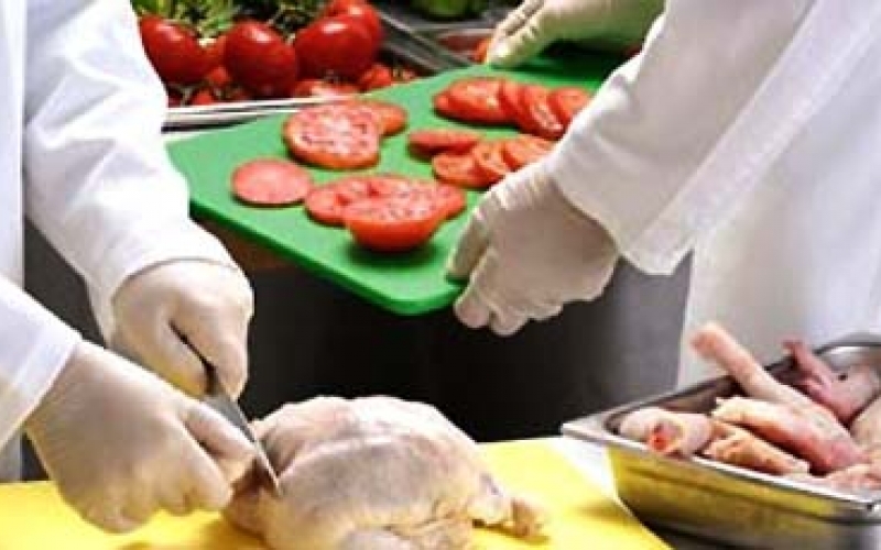 Secretaria do Trabalho oferece curso de boas práticas na manipulação de alimentos