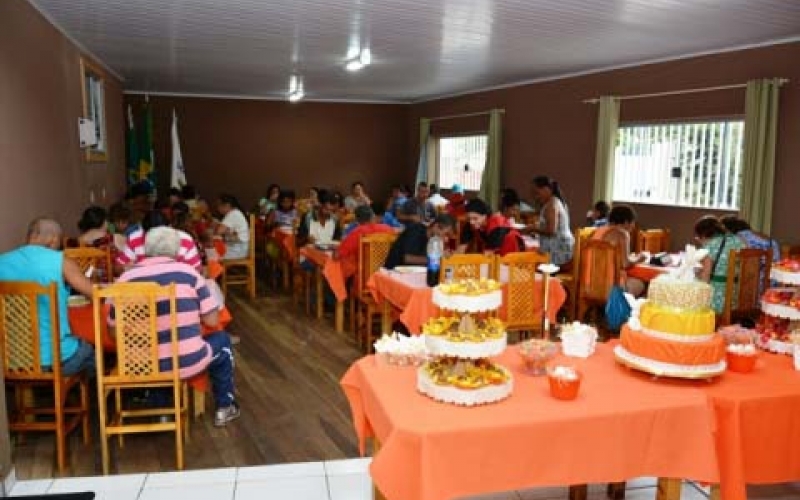 Pacientes do CAPS participam de almoço de Páscoa