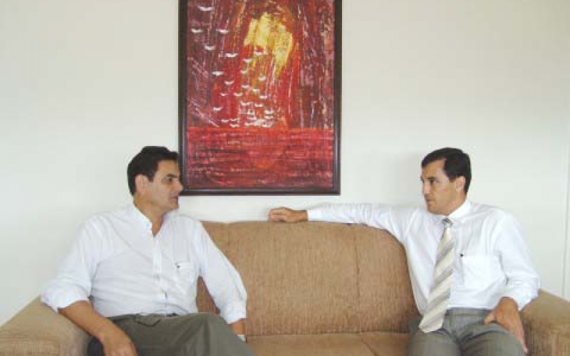 José Maria e Barbosa conversam sobre a Estrada dos Pioneiros