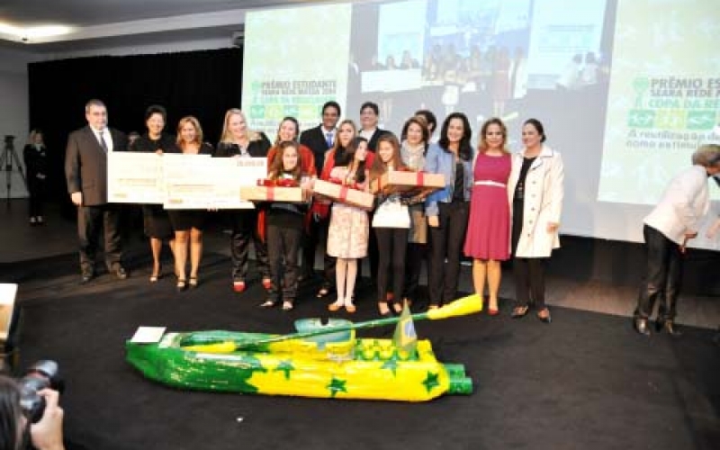Escola Rotary Club é a grande vencedora do Prêmio Estudante Seara Rede Massa 2014