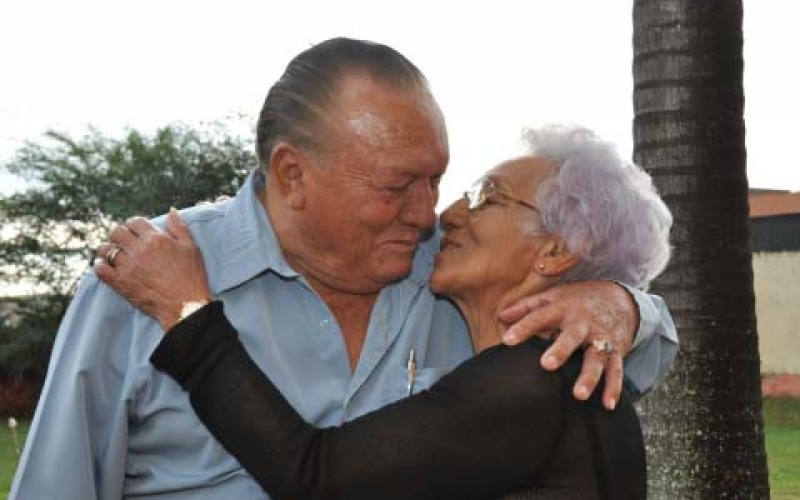 Dia dos Namorados: casal comemora 52 anos de feliz união