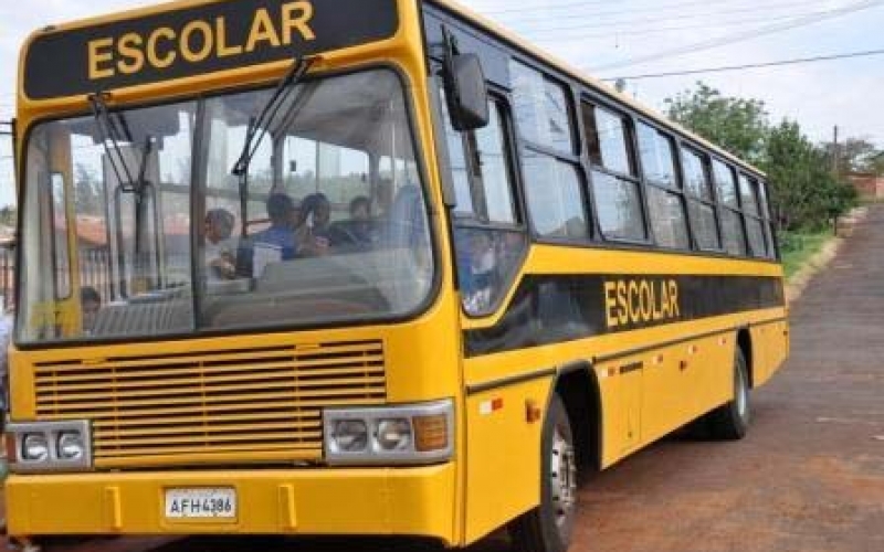 Ônibus escolares estão sendo reformados
