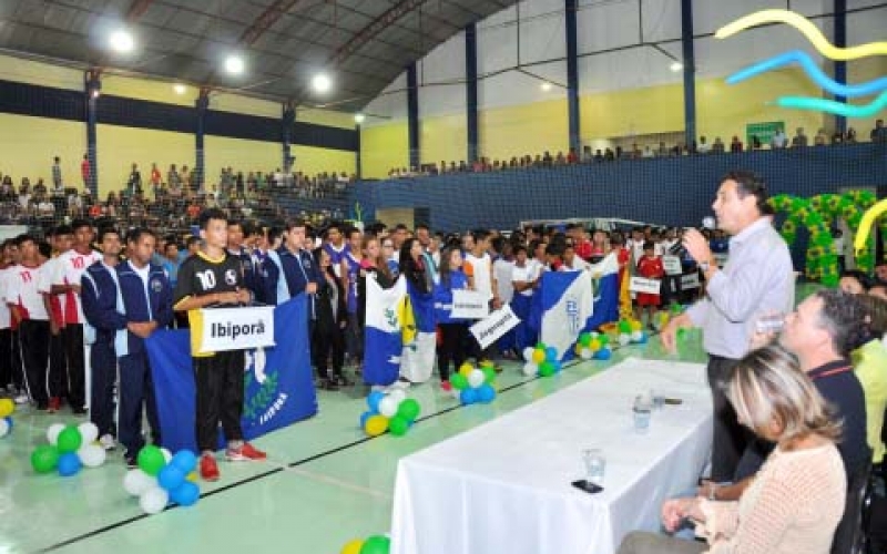 Fase regional dos Jogos Escolares do Paraná movimentou Ibiporã