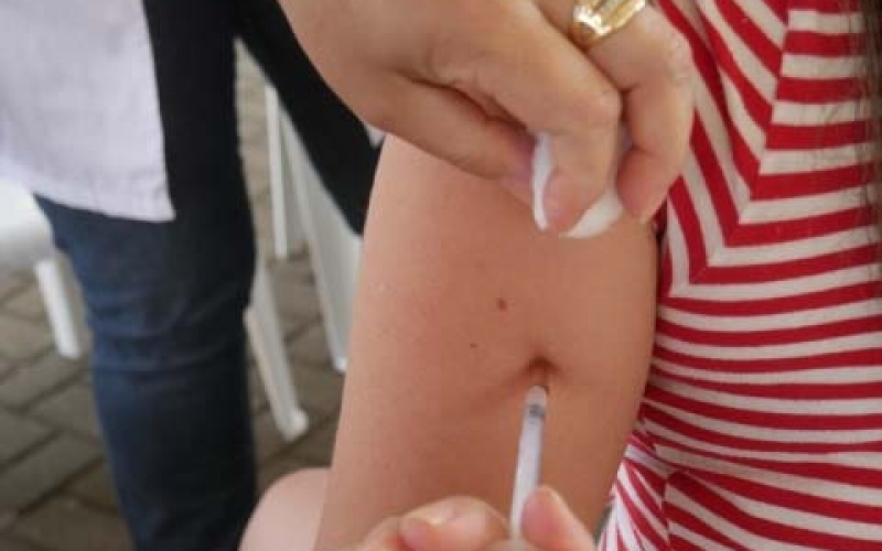 Vacinação contra a dengue é prorrogada até 11 de novembro