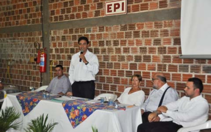 Profissionais do setor moveleiro se reuniram em evento realizado pela administração municipal