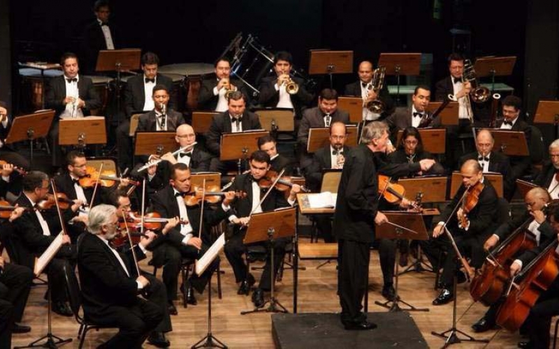 Orquestra Sinfônica da UEL encerra a programação dos 30 anos do Cine Teatro hoje (17)