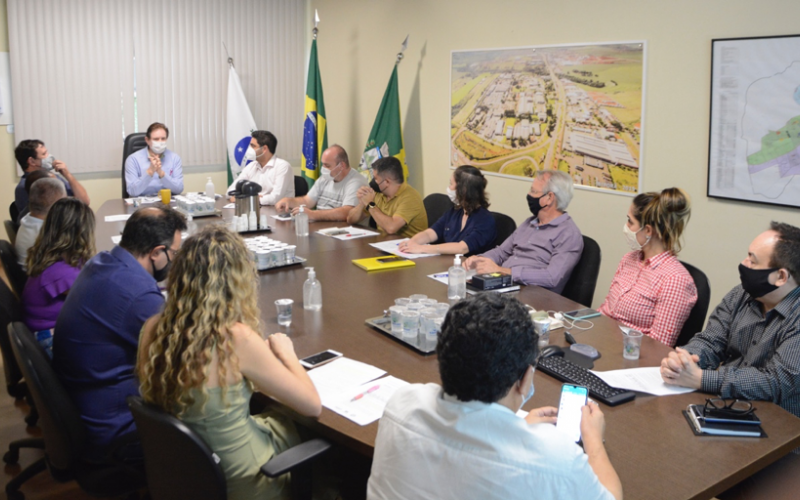 Administração municipal e vereadores tratam sobre o PDUI, Plano de Desenvolvimento Urbano Integrado do Governo do Estado 